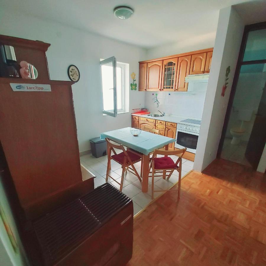 SUZANA Beautiful balcony sea view Apartment Senj  Exterior foto