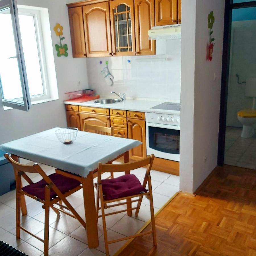SUZANA Beautiful balcony sea view Apartment Senj  Exterior foto